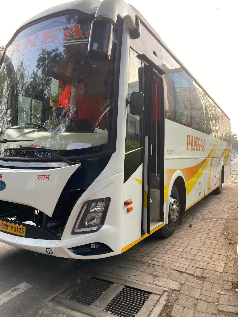 Your Wedding Itinerary When to Book a Bus for a Hyderabad Wedding